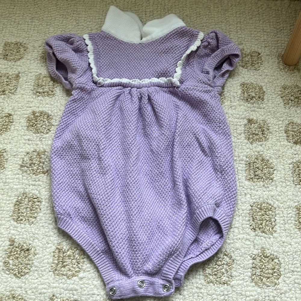 Baby girls sweater romper in orchid breeze size 12-18 months